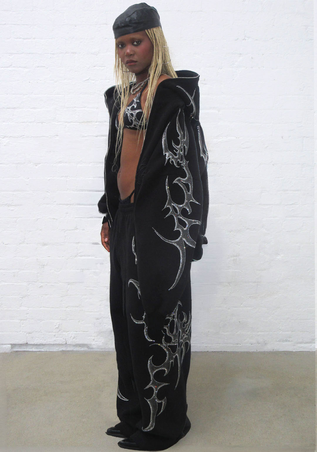 CRASH RHINESTONE OVERSIZED SWEATPANTS BLACK