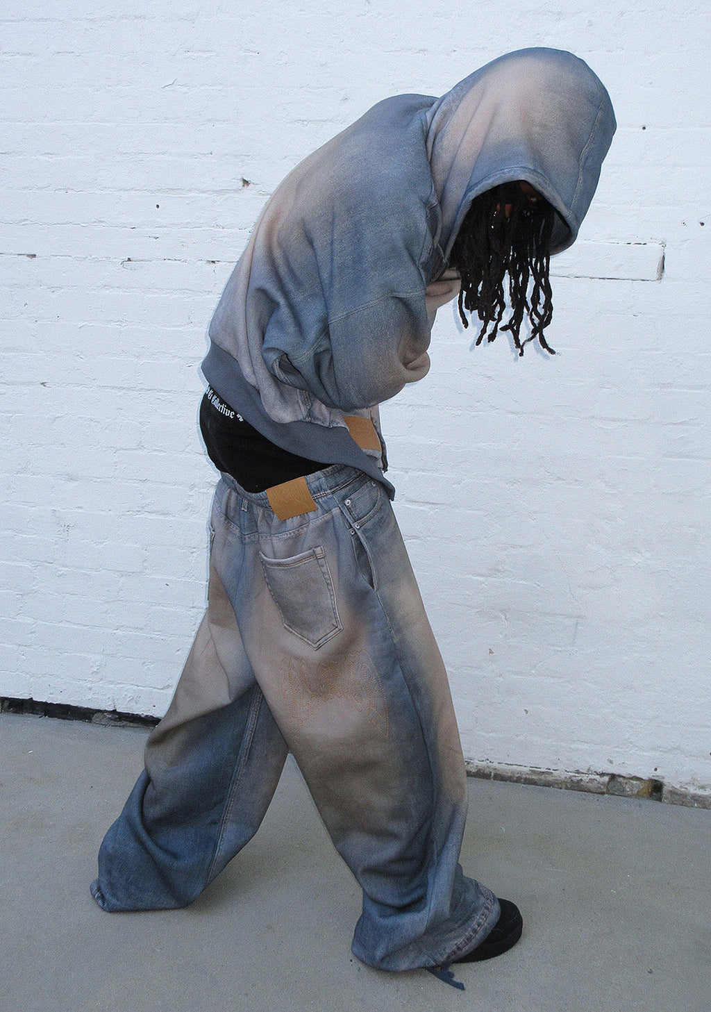 OFF GRID DENIM EFFECT OVERSIZED SWEATPANTS WASHED BLUE