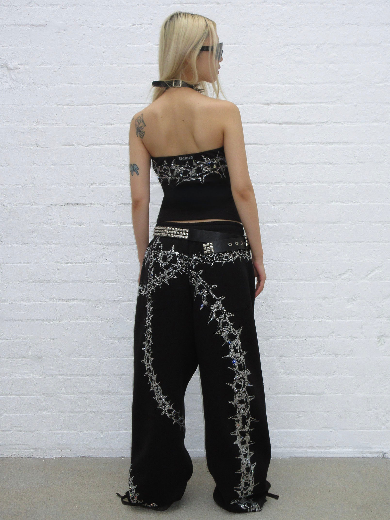 OMEN RHINESTONE OVERSIZED SWEATPANTS BLACK